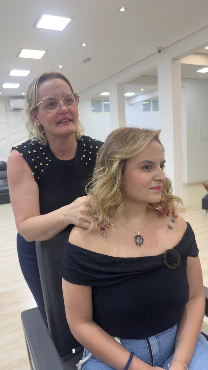Escova realizada no Salão Marlu